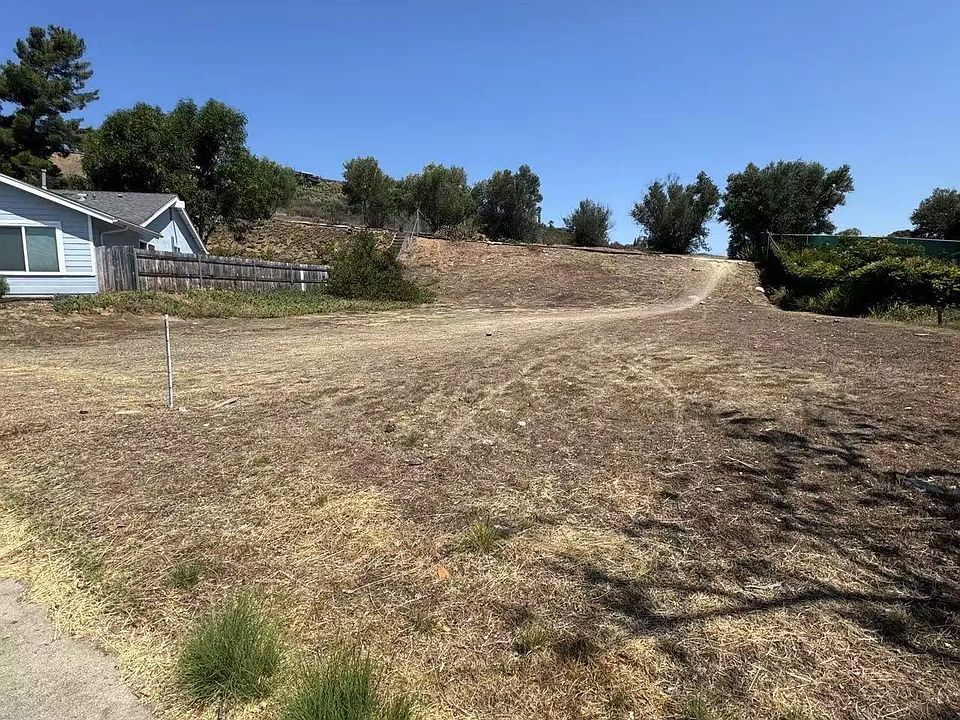 1st image of 0 Coyotero Dr #16