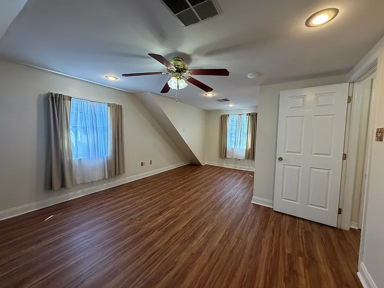 106 Harrison Ave — Photo 18