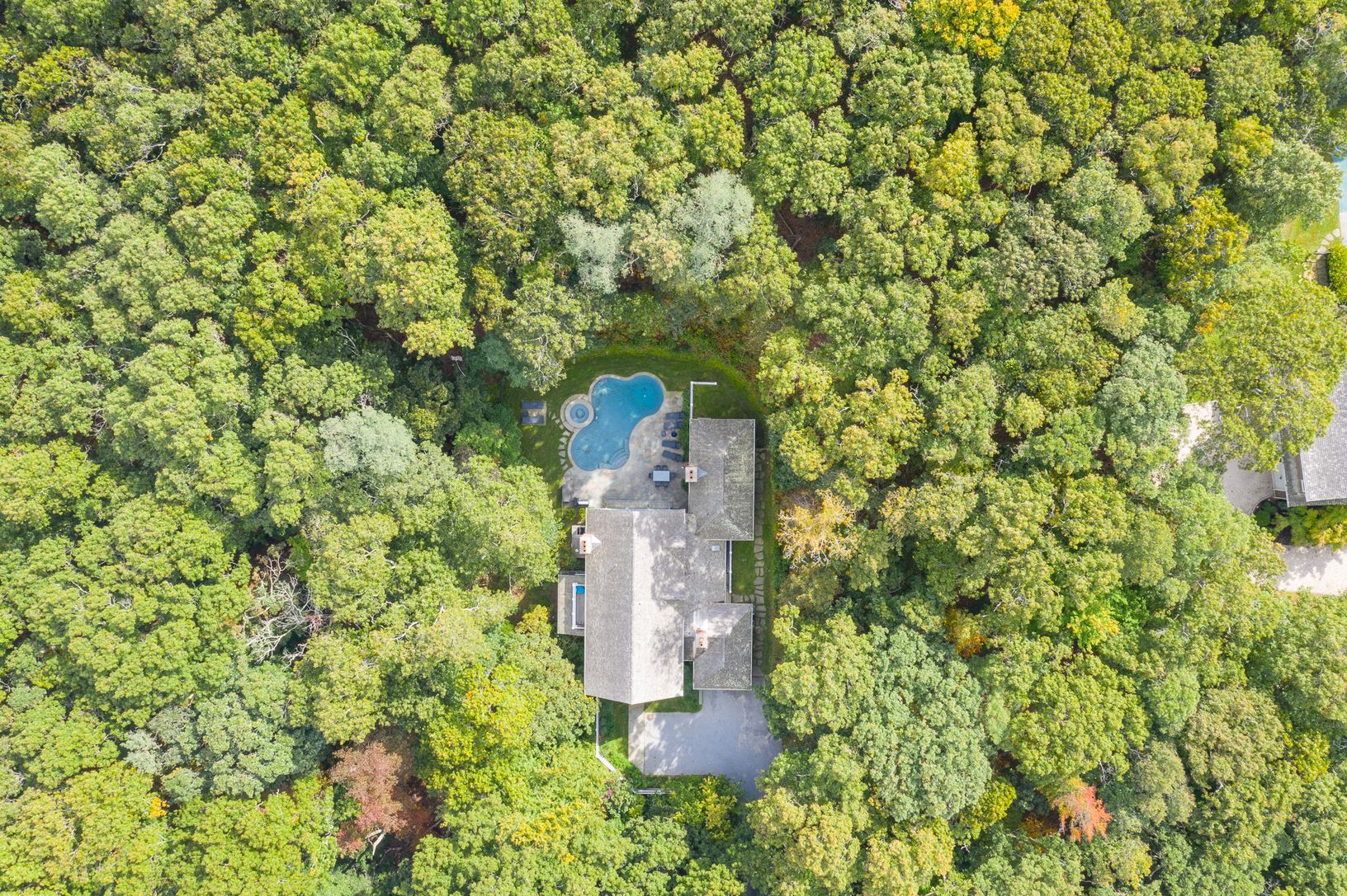 96 Fresh Pond Rd, Amagansett, NY 11930 Out East