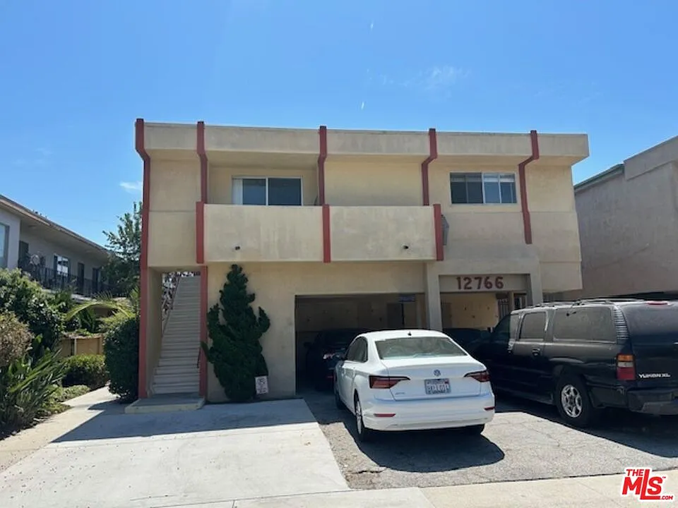 12766 Pacific Ave #5
