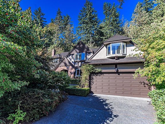 3rd image of 4707 Meadfeild Rd