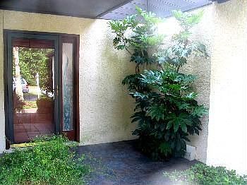 2nd image of 1214 Oakmont Dr