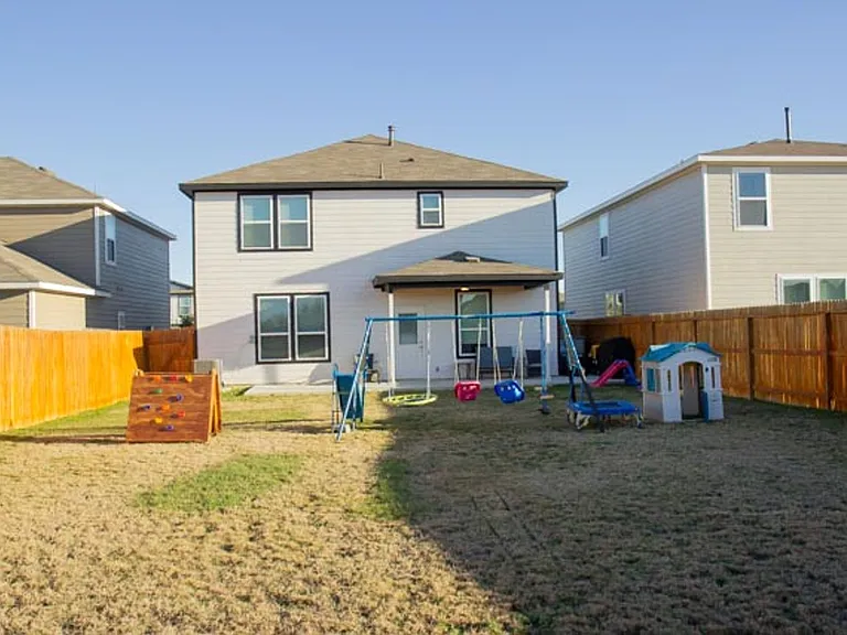 7347 Harvest Bay — Photo 17