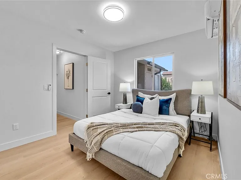 2305 Sesmas St — Photo 23