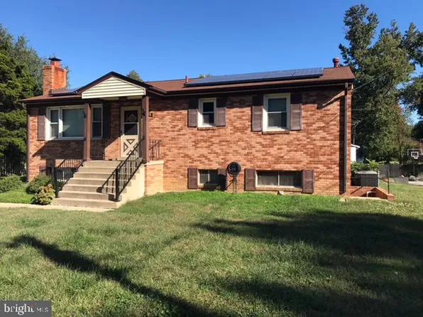 1006 Spruce St, Waldorf, MD 20601
