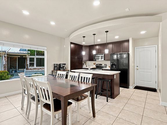 3rd image of 856 W San Savino Way