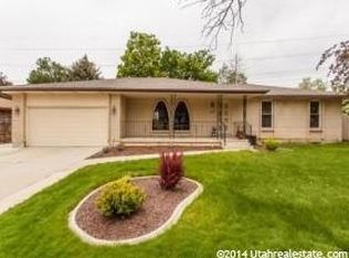 2519 E Fox Hunt Dr, Sandy, UT 84092