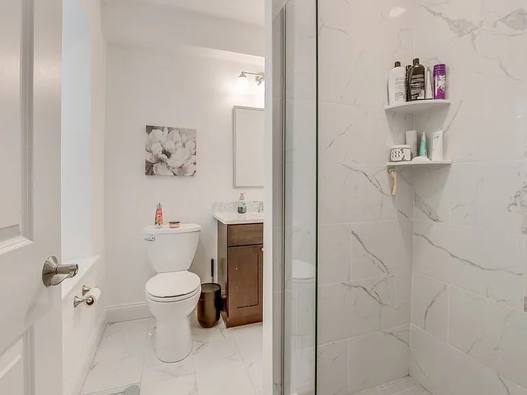 44 W Eagle St #3 — Photo 11