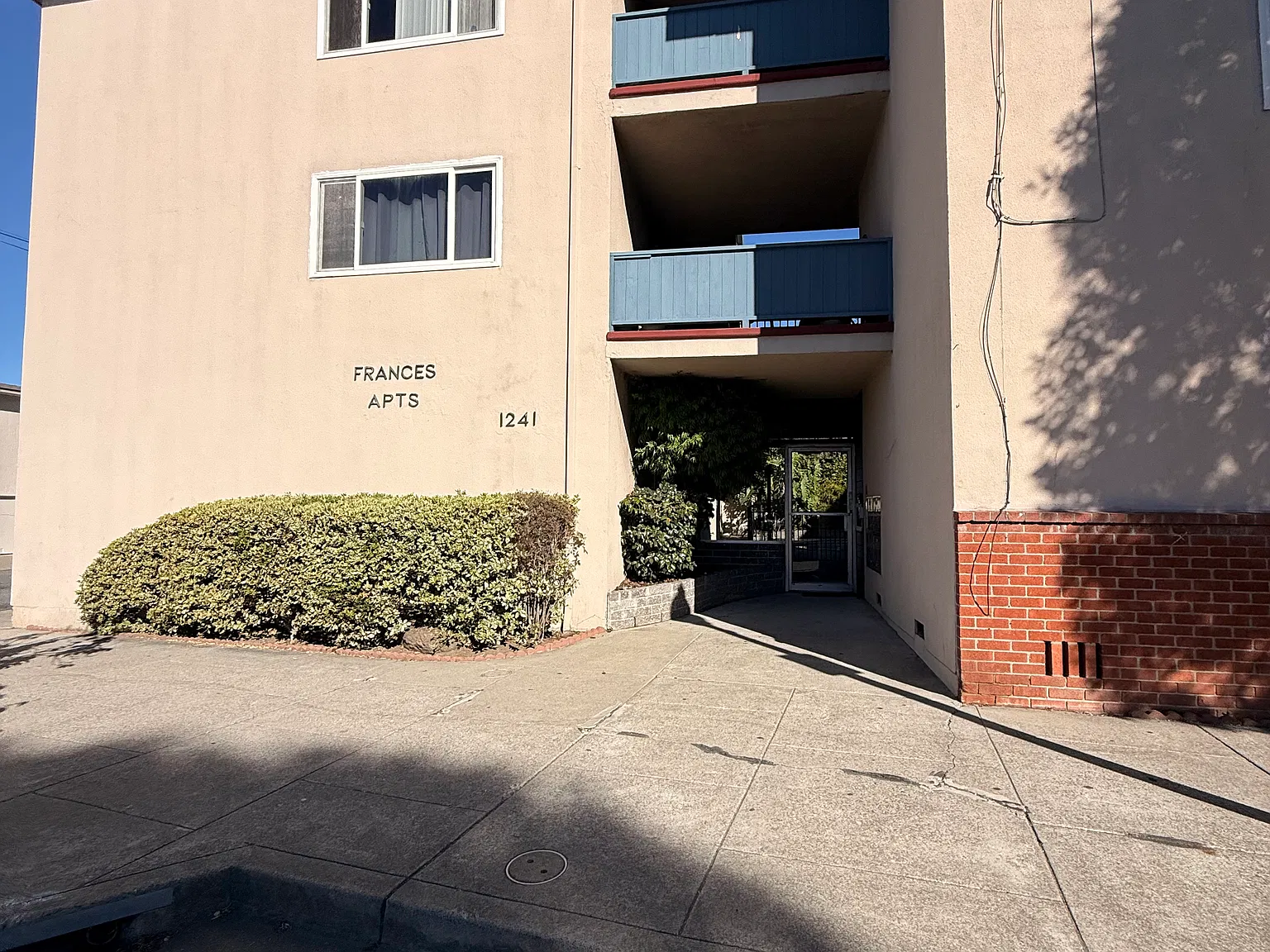 1 bed, 650 sqft, $1,975 — Photo 1