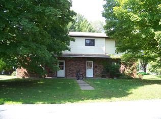 1631 Mathews St, Menomonie, WI 54751