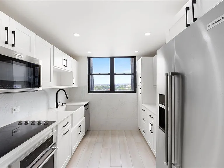 2306 Calle Laurel 11 E #11-E — Photo 9