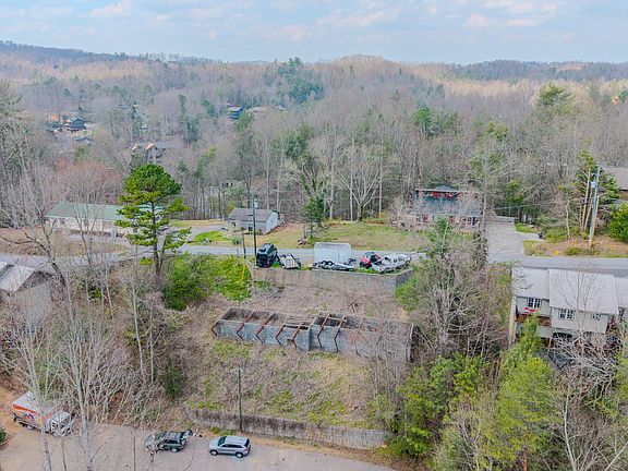 3rd image of 545 Johnson Ln Unit D
