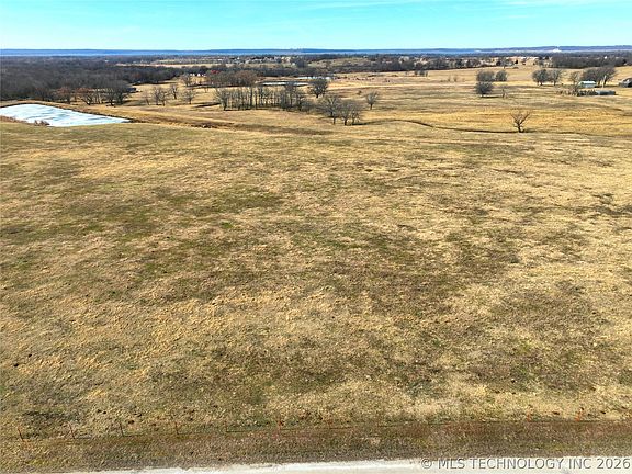 5th image of 3 S 4190th Rd