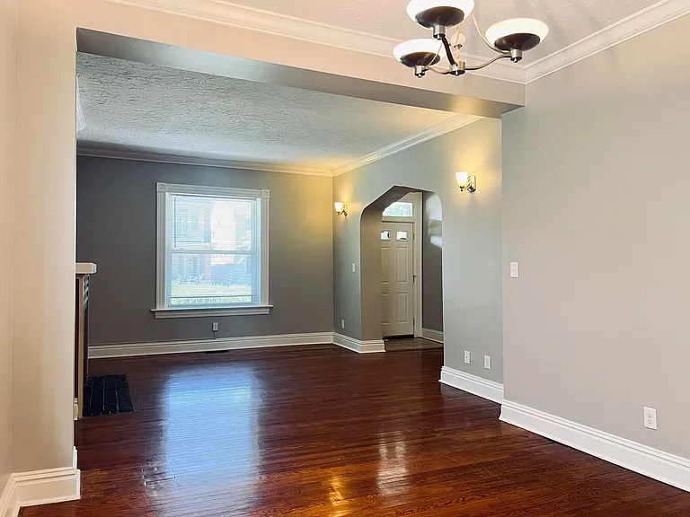 5783 McPherson Ave. — Photo 4