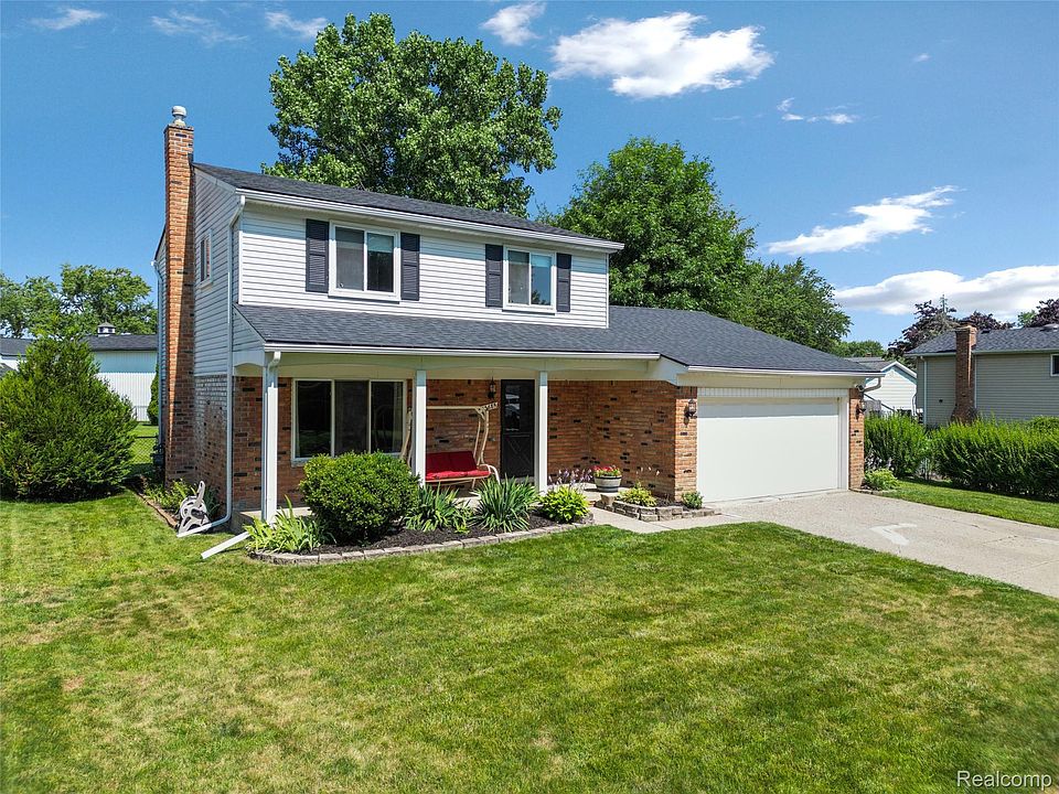 1st image of 53685 Brentwood Dr