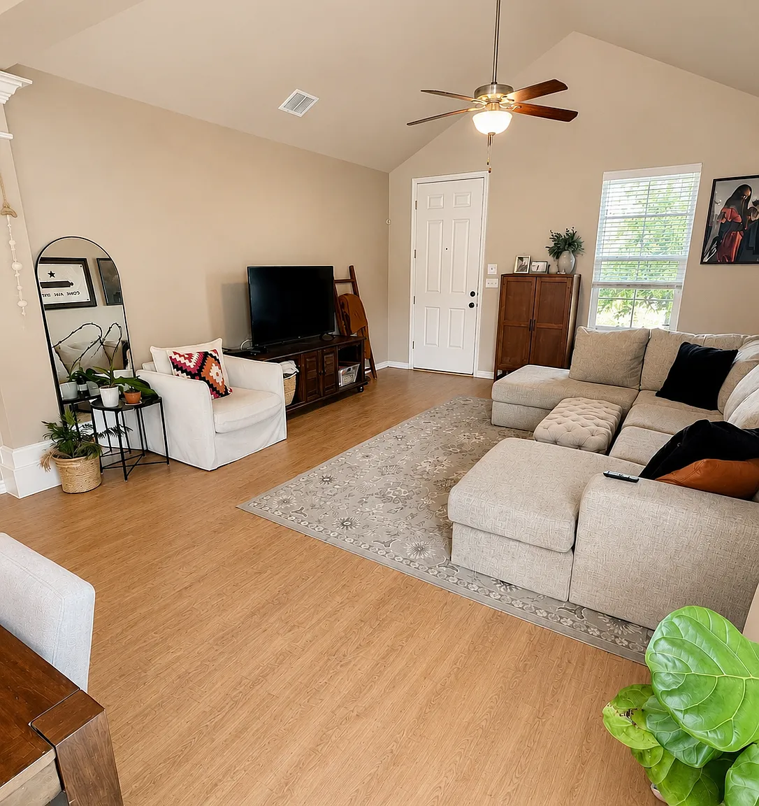 3 bed, 1312 sqft, $2,150 — Photo 4