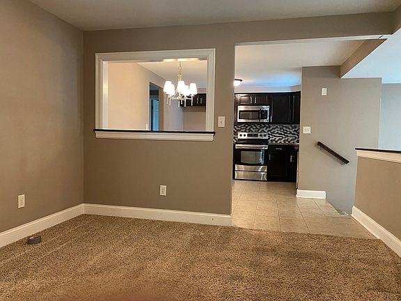 4th image of 113 Joanie Ln