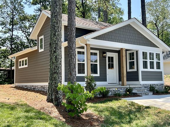 3rd image of 3238 Parkstone Pl NW