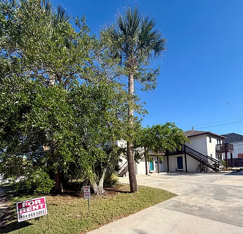 112 Arricola Ave Photo 1