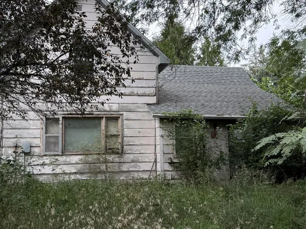 2441 Hazel Rd, Defiance, IA 51527