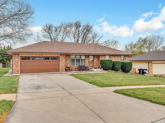 2nd image of 2145 SE 38th Cir