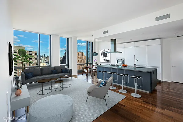 Sold by LG Fairmont Group | media 10