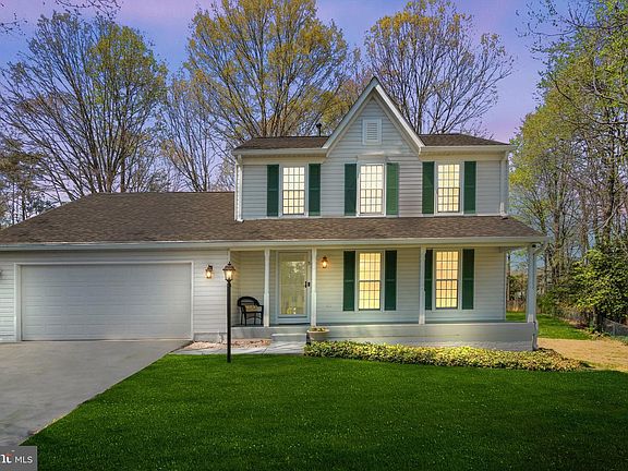 2nd image of 5 Bagley Ct