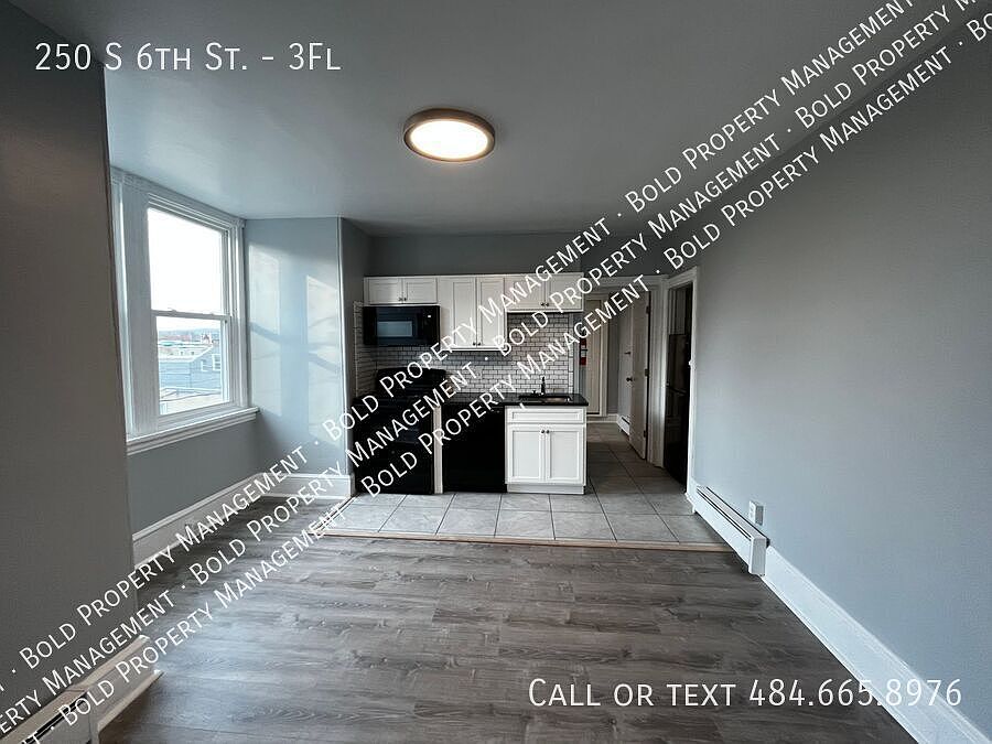 1st image of 250 S 6th St Floor 3