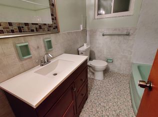1280 Arrowood Dr, Pittsburgh, PA 15243
