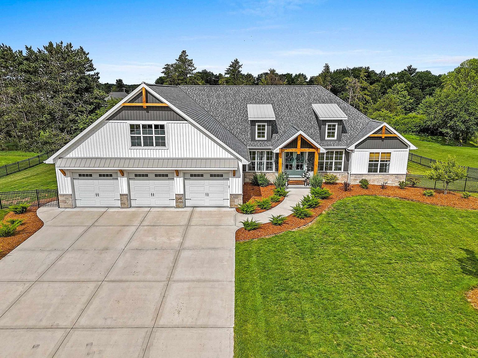 4113 Blackberry Ridge Dr, Oneida, WI 54155 | Zillow