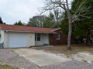 8 Deal Ave, Fort Walton Beach, FL 32548