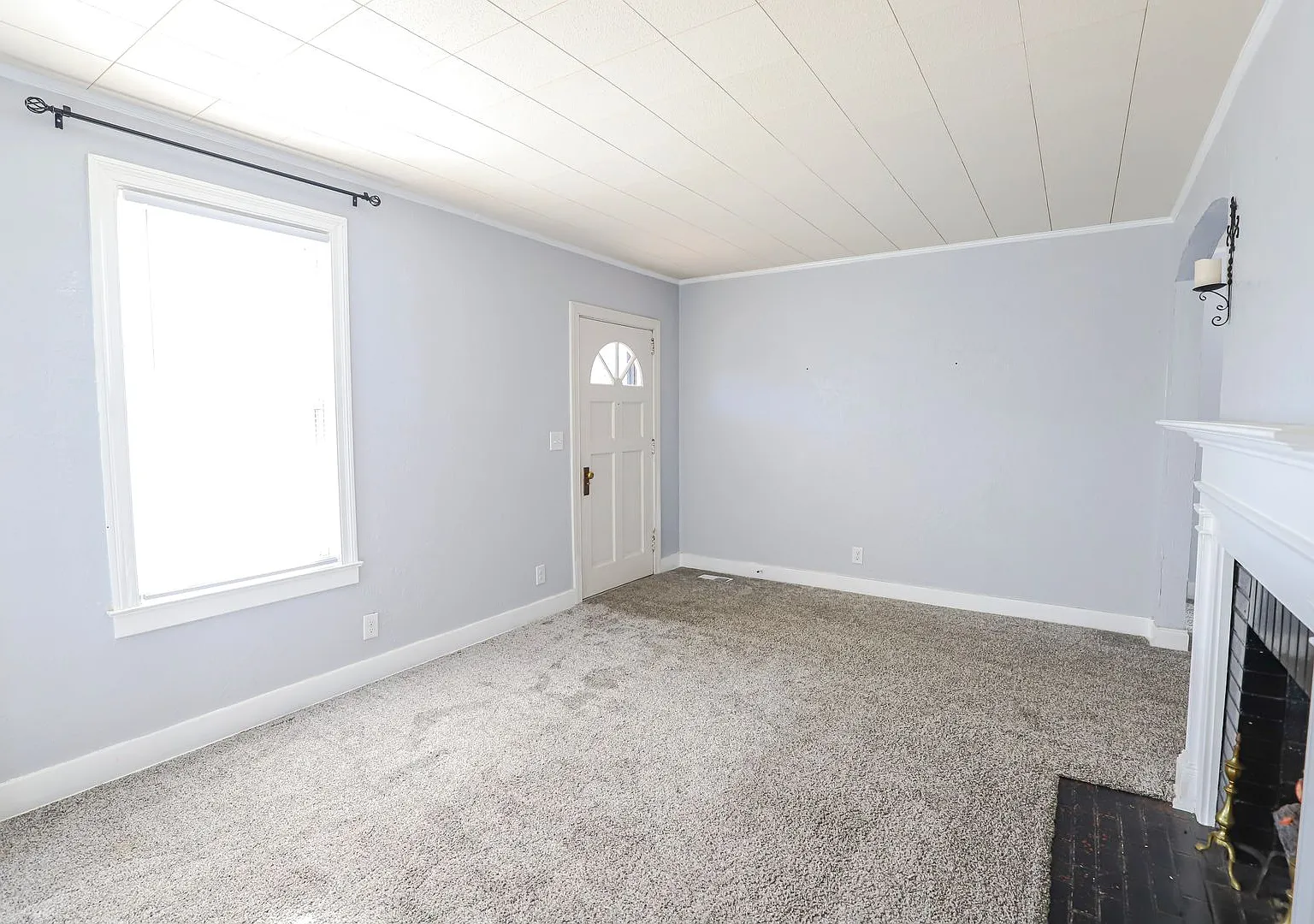 2 Bedroom 2 Bath Minutes From The Medical District — Photo 4