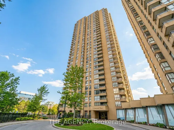 3 Concorde Pl #602, Toronto, ON M3C 3K7