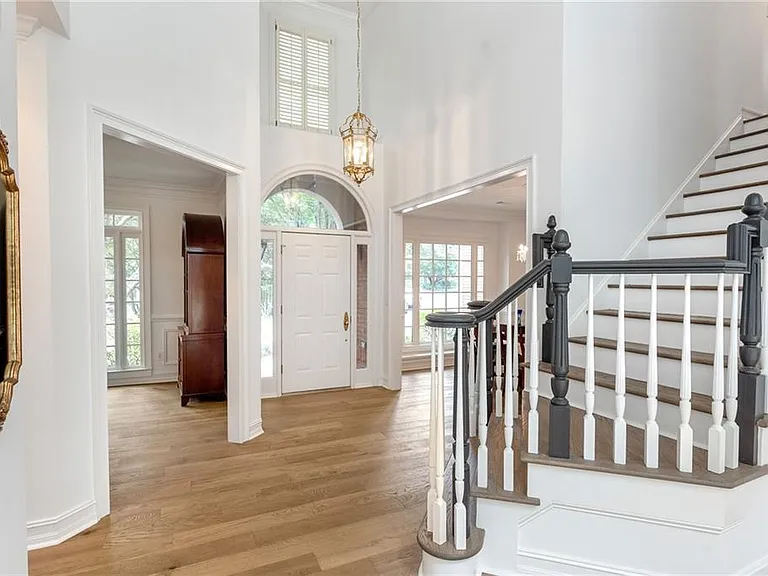 4027 Stephens Mill Run NE — Photo 3