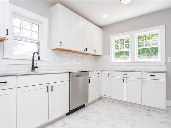2nd image of 44 Wintergreen Ave