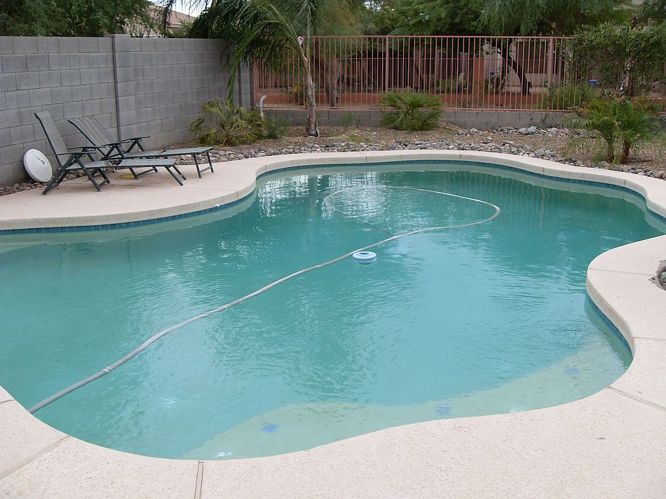 1st image of 707 E Potter Dr