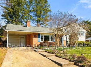 8016 Gosport Ln, Springfield, VA 22151