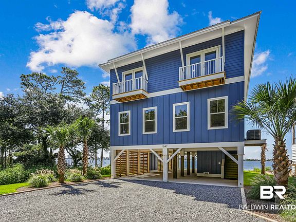 4th image of 1047 Water Oaks Cir