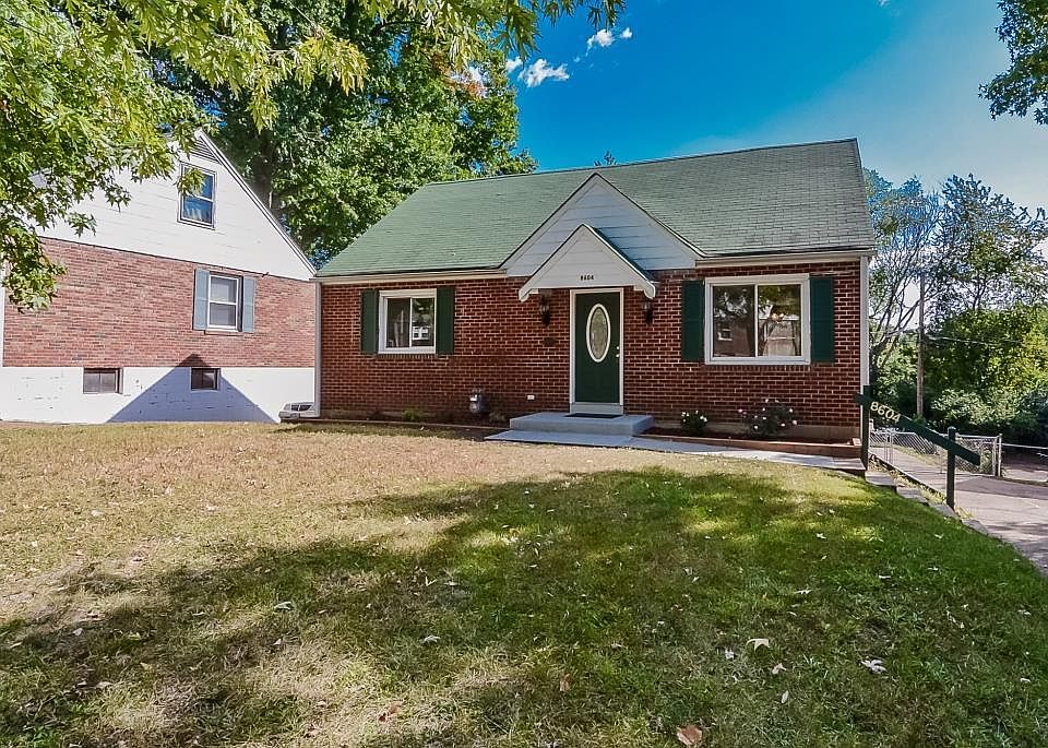 2nd image of 8604 Belhaven Dr