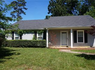 3504 Markham Rd, Greensboro, NC 27405