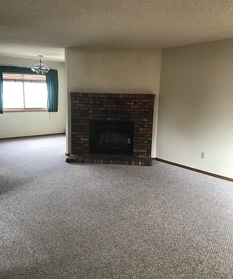 161 E 33rd St #18 — Photo 10