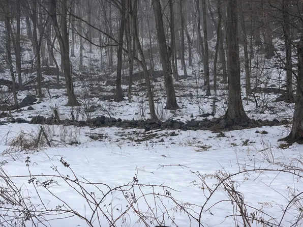 46 Sunnyside Avenue, Norwich, CT 06360