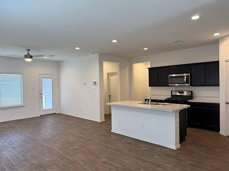 21207 Aspen Forest Dr — Photo 3
