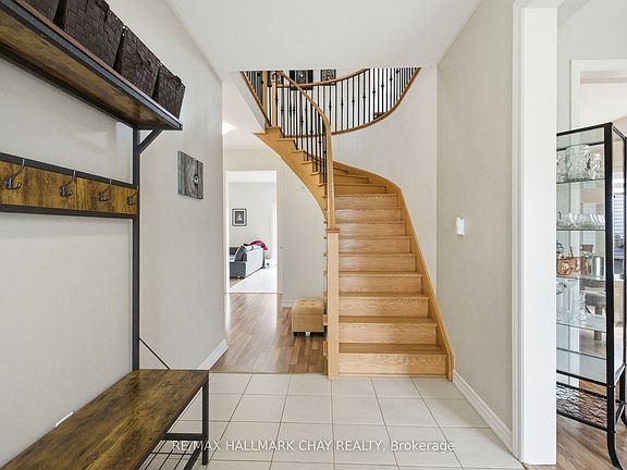 4th image of 215 Breton St