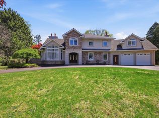 3616 Magnolia Dr, Easton, PA 18045