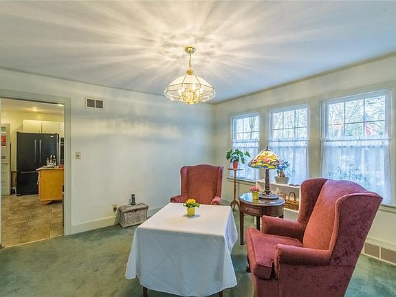 5th image of 8726 Hammond Dr