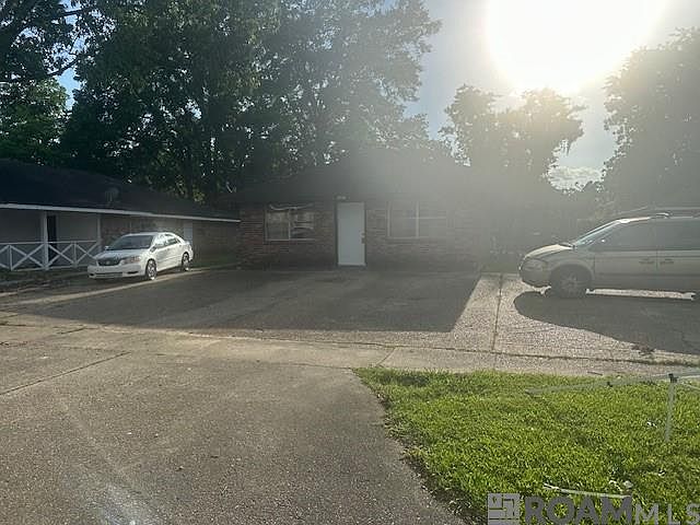 2nd image of 1605 N Marque Ann Dr