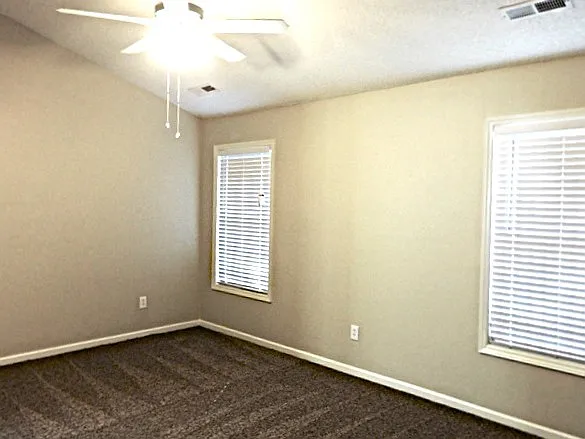 104 Covey Ct — Photo 12