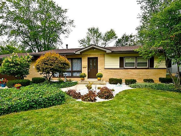 2nd image of 204 Bunn Dr