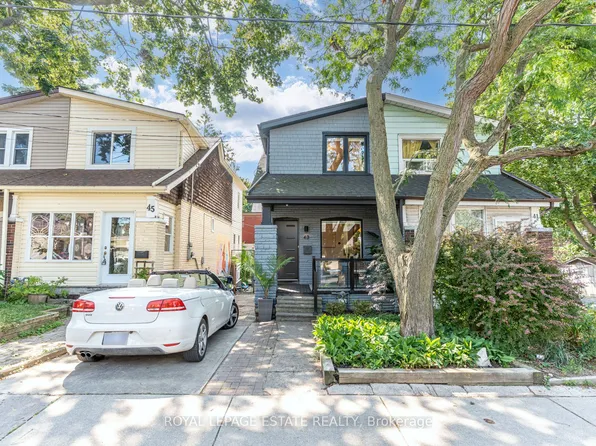 43 Fairford Ave, Toronto, ON M4L 2J9